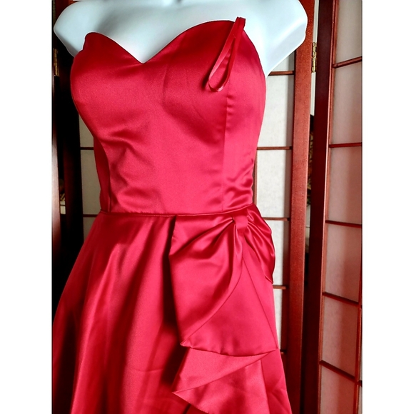 Blondie Nights Bow Ruffle Strapless Satin Fit-and-Flare Dress - Red - Picture 5 of 16